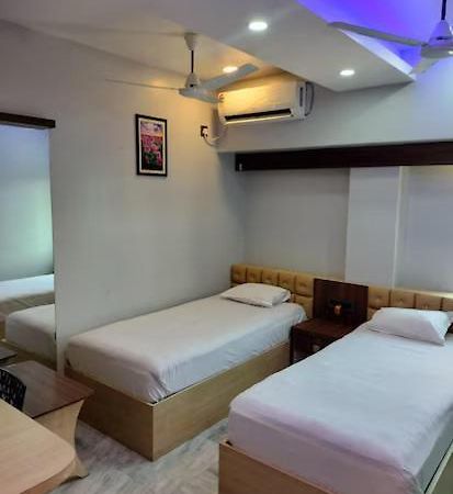 Hotel Epar Bangla Agartala Dış mekan fotoğraf